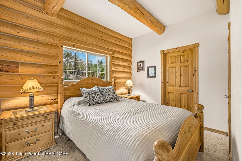 244 BLACK MOUNTAIN Lane, Alpine, WY 83128 photo 27