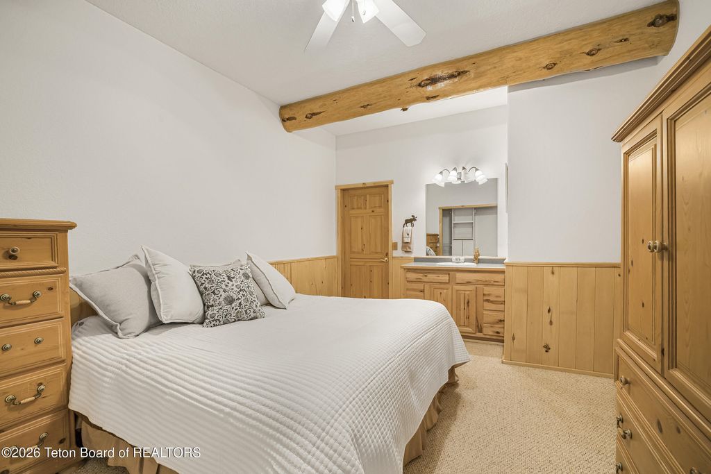 244 BLACK MOUNTAIN Lane, Alpine, WY 83128 photo 43