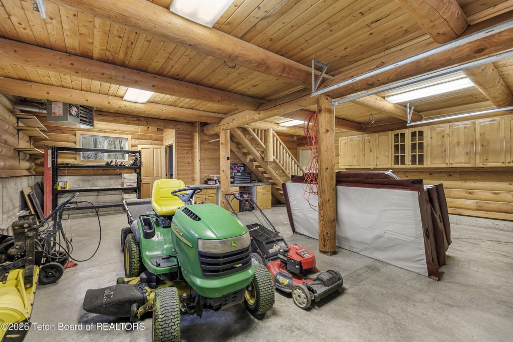 244 BLACK MOUNTAIN Lane, Alpine, WY 83128 photo 52