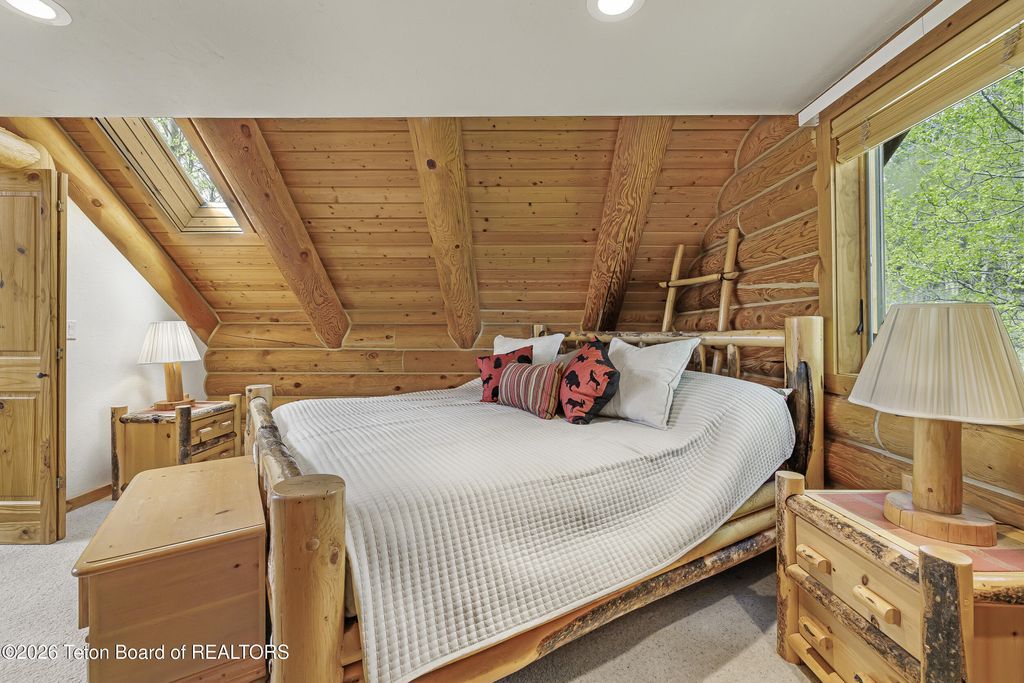 244 BLACK MOUNTAIN Lane, Alpine, WY 83128 photo 53