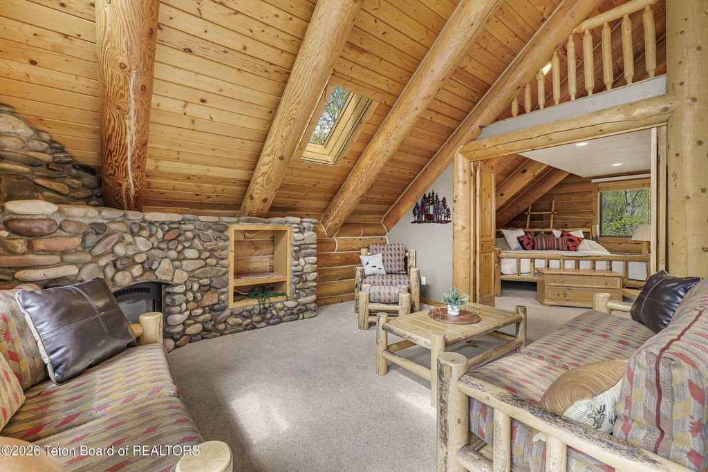 244 BLACK MOUNTAIN Lane, Alpine, WY 83128 photo 56