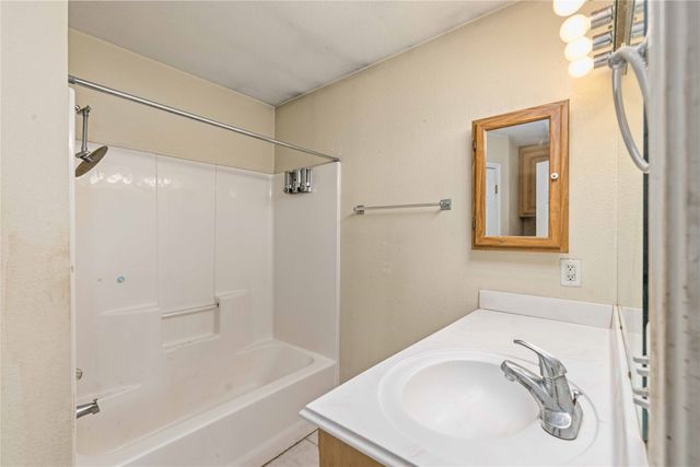 3611 Wagon Wheel Lane, Brownwood, TX 76801