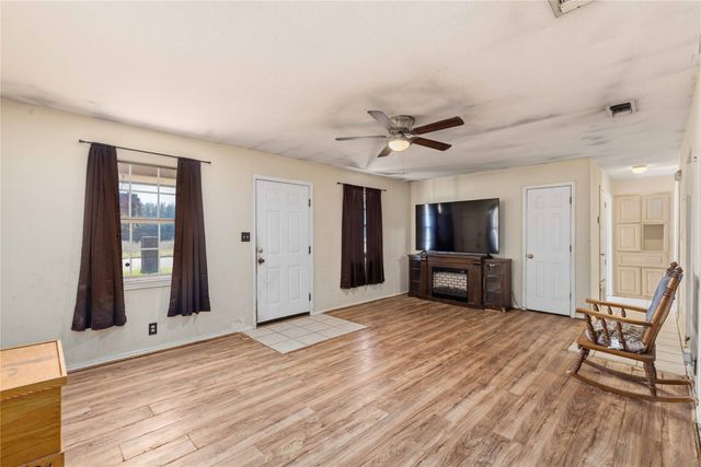 3611 Wagon Wheel Lane, Brownwood, TX 76801