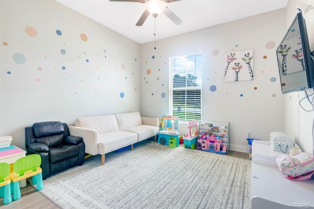 3072 Mountain Laurel Tr, Cantonment, FL 32533