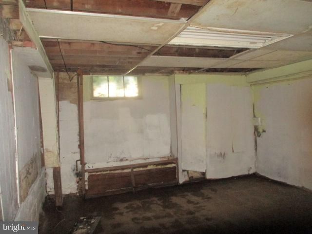 1671 YAKONA RD, Baltimore, MD 21286