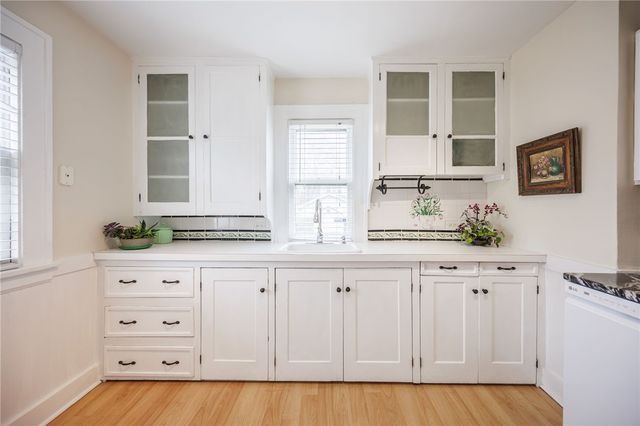 214 Winbourne Road, Rochester, NY 14619