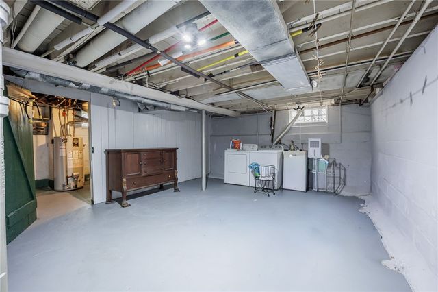 214 Winbourne Road, Rochester, NY 14619