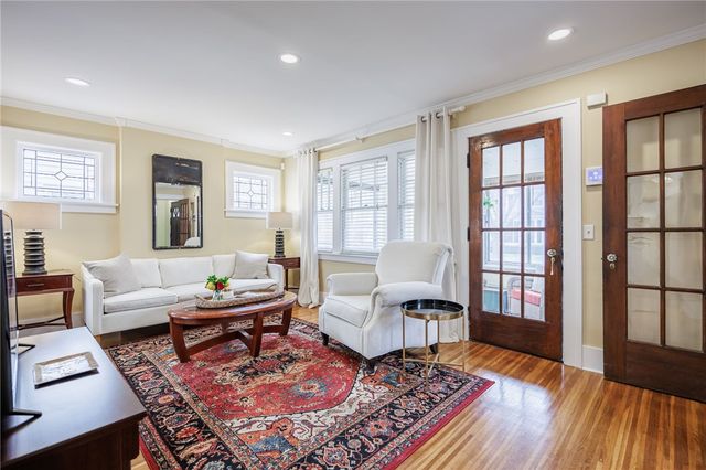 214 Winbourne Road, Rochester, NY 14619