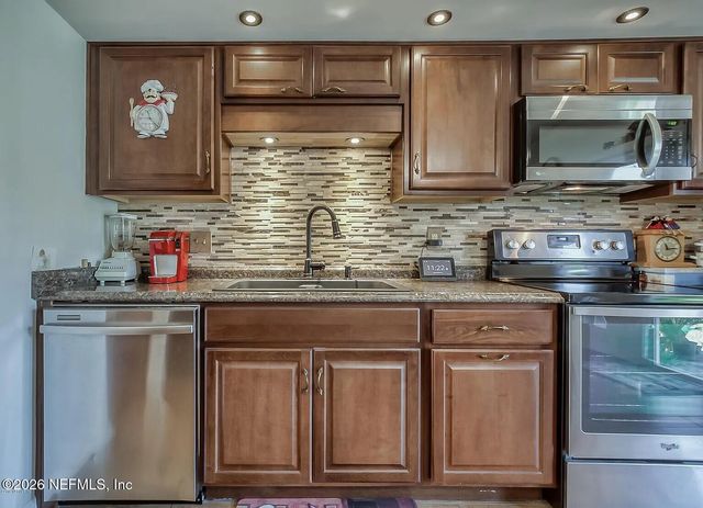 8141 SETTLERS LANDING Trail N, Jacksonville, FL 32244