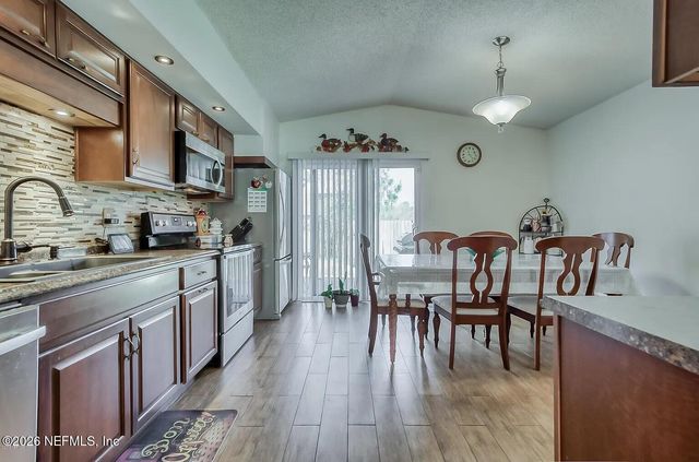 8141 SETTLERS LANDING Trail N, Jacksonville, FL 32244