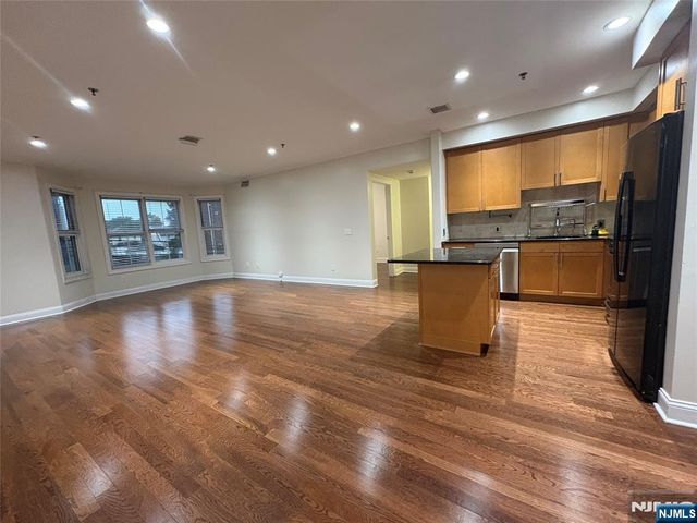 500 Anderson Avenue C0201, Cliffside Park, NJ 07010