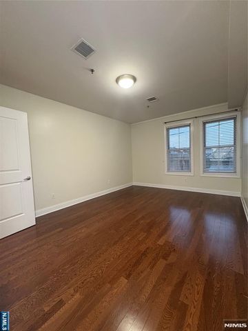 500 Anderson Avenue C0201, Cliffside Park, NJ 07010
