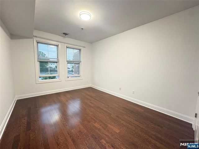 500 Anderson Avenue C0201, Cliffside Park, NJ 07010