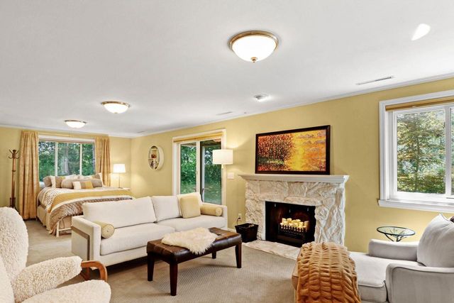 9 Mountain Ash Trail, Madison, WI 53717