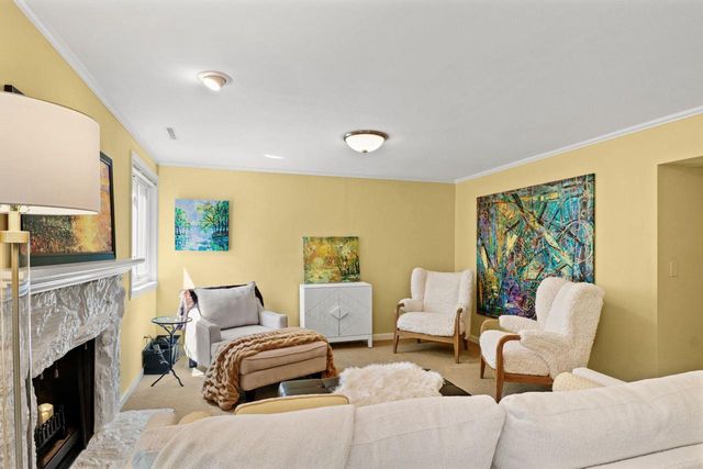 9 Mountain Ash Trail, Madison, WI 53717