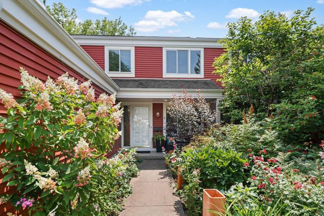9 Mountain Ash Trail, Madison, WI 53717