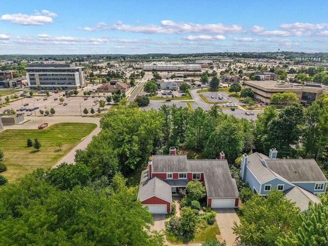 9 Mountain Ash Trail, Madison, WI 53717