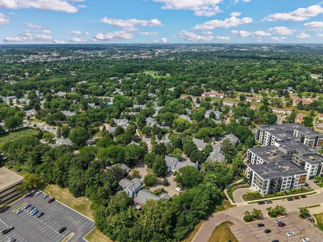 9 Mountain Ash Trail, Madison, WI 53717