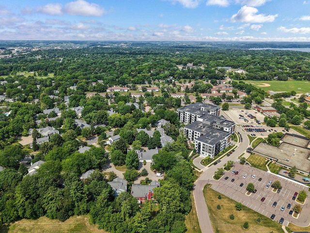 9 Mountain Ash Trail, Madison, WI 53717