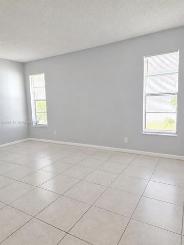 10355 NW 35th St 10355, Coral Springs, FL 33065