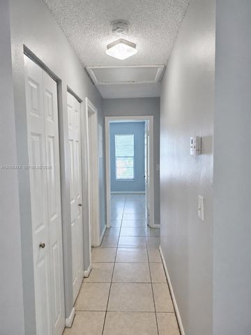 10355 NW 35th St 10355, Coral Springs, FL 33065