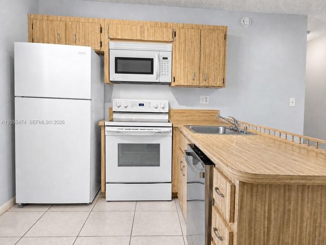 10355 NW 35th St 10355, Coral Springs, FL 33065