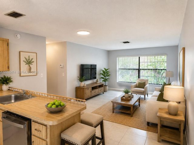 10355 NW 35th St 10355, Coral Springs, FL 33065