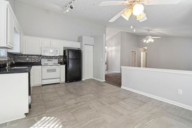 582 Bridgeport Dr., Myrtle Beach, SC 29577