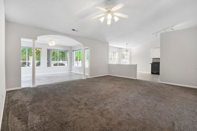 582 Bridgeport Dr., Myrtle Beach, SC 29577