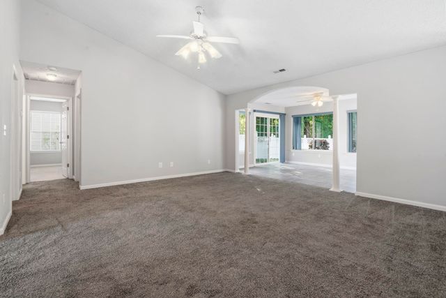 582 Bridgeport Dr., Myrtle Beach, SC 29577