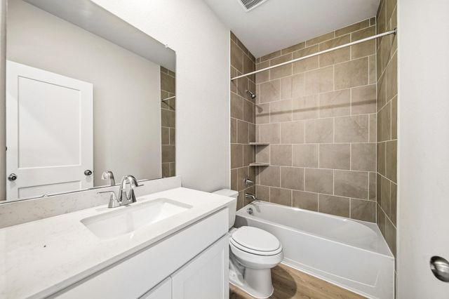 2990 Park Hill Lane, Stafford, TX 77477