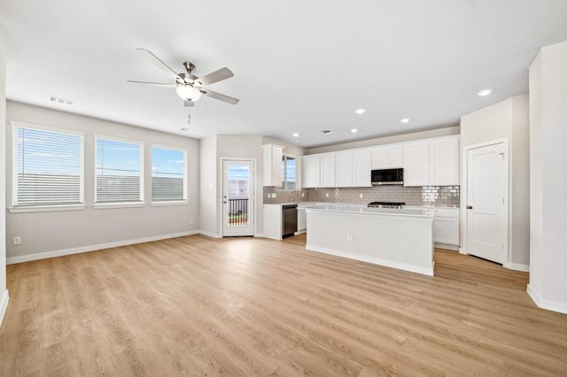 2990 Park Hill Lane, Stafford, TX 77477
