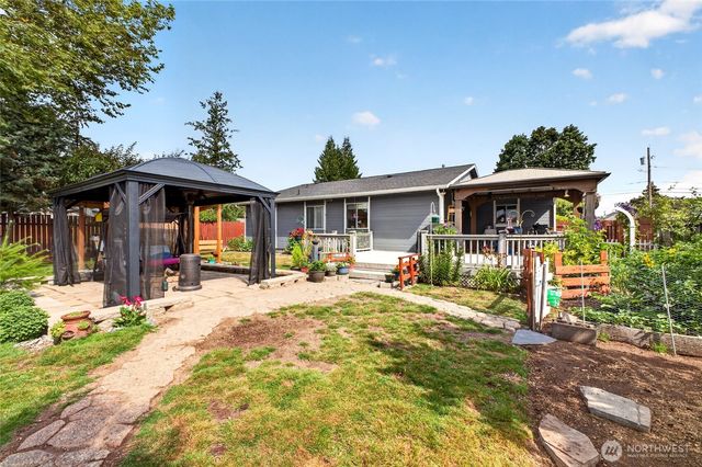 326 4th Avenue SE, Pacific, WA 98047