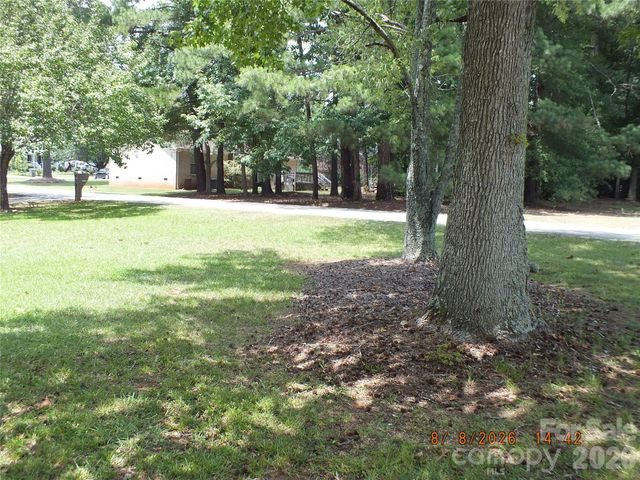 2274 White Pine Court, Lancaster, SC 29720