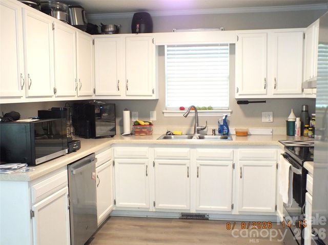 2274 White Pine Court, Lancaster, SC 29720