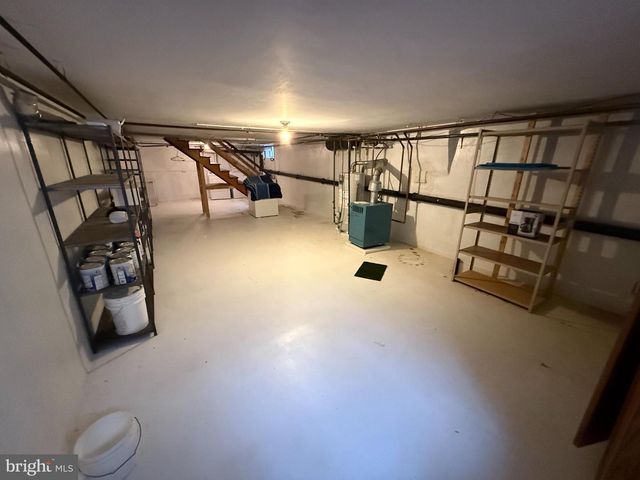 1426 ALEXANDER AVE, Chambersburg, PA 17201