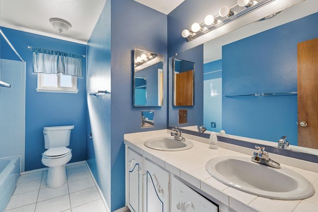 7112 Aztec Road NE, Albuquerque, NM 87110