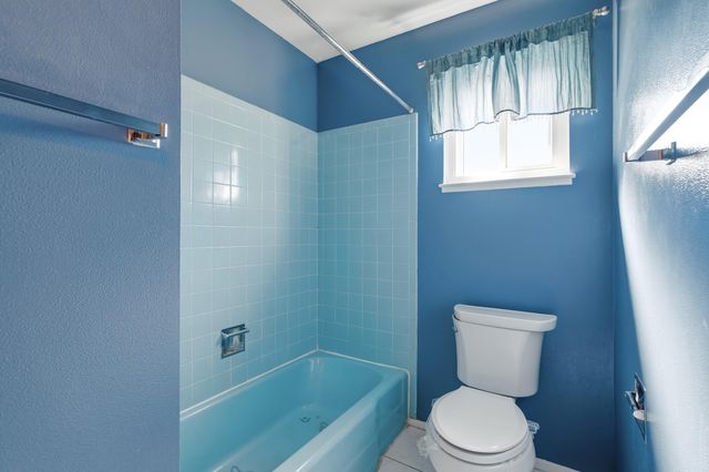 7112 Aztec Road NE, Albuquerque, NM 87110