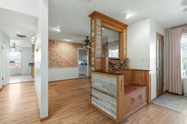 7112 Aztec Road NE, Albuquerque, NM 87110