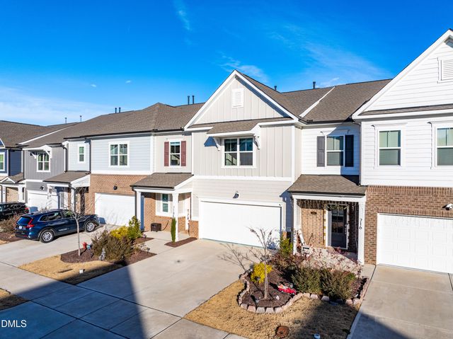 718 Toulouse Court, Cary, NC 27519