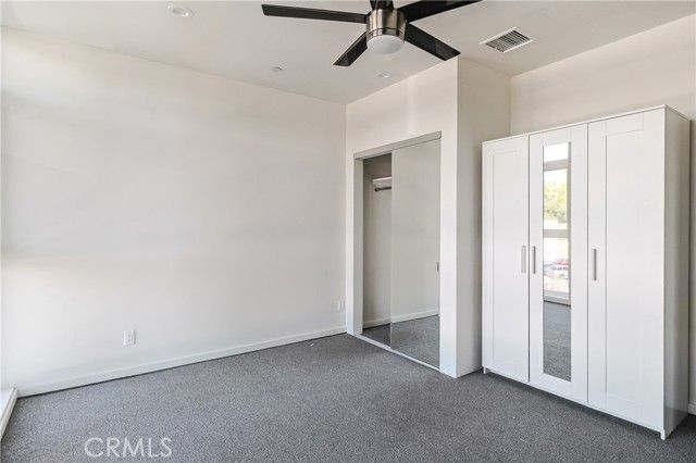 14754 Gilmore Street, Van Nuys (los Angeles), CA 91411