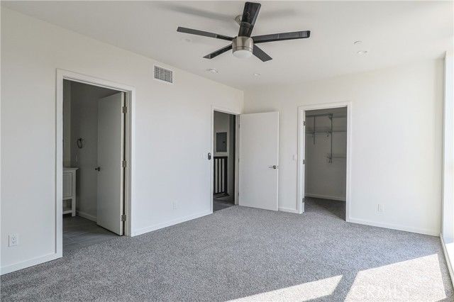 14754 Gilmore Street, Van Nuys (los Angeles), CA 91411