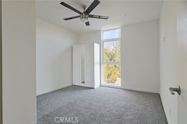 14754 Gilmore Street, Van Nuys (los Angeles), CA 91411