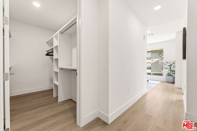 3651 Regal Place 201, Los Angeles, CA 90068