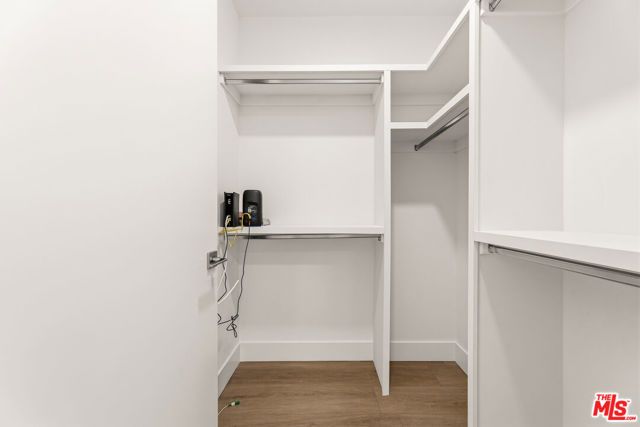 3651 Regal Place 201, Los Angeles, CA 90068