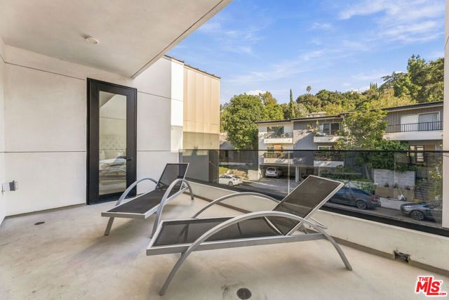 3651 Regal Place 201, Los Angeles, CA 90068