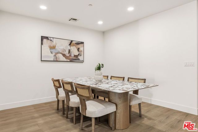 3651 Regal Place 201, Los Angeles, CA 90068
