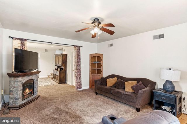 125 MARKET ST, New Cumberland, PA 17070