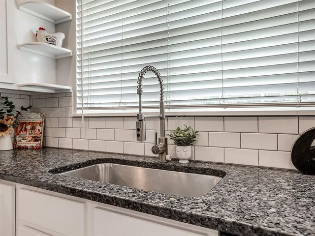2112 Gladstone Terrace, Oklahoma City, OK 73120