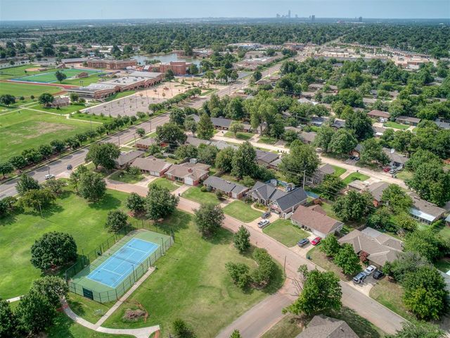 2112 Gladstone Terrace, Oklahoma City, OK 73120